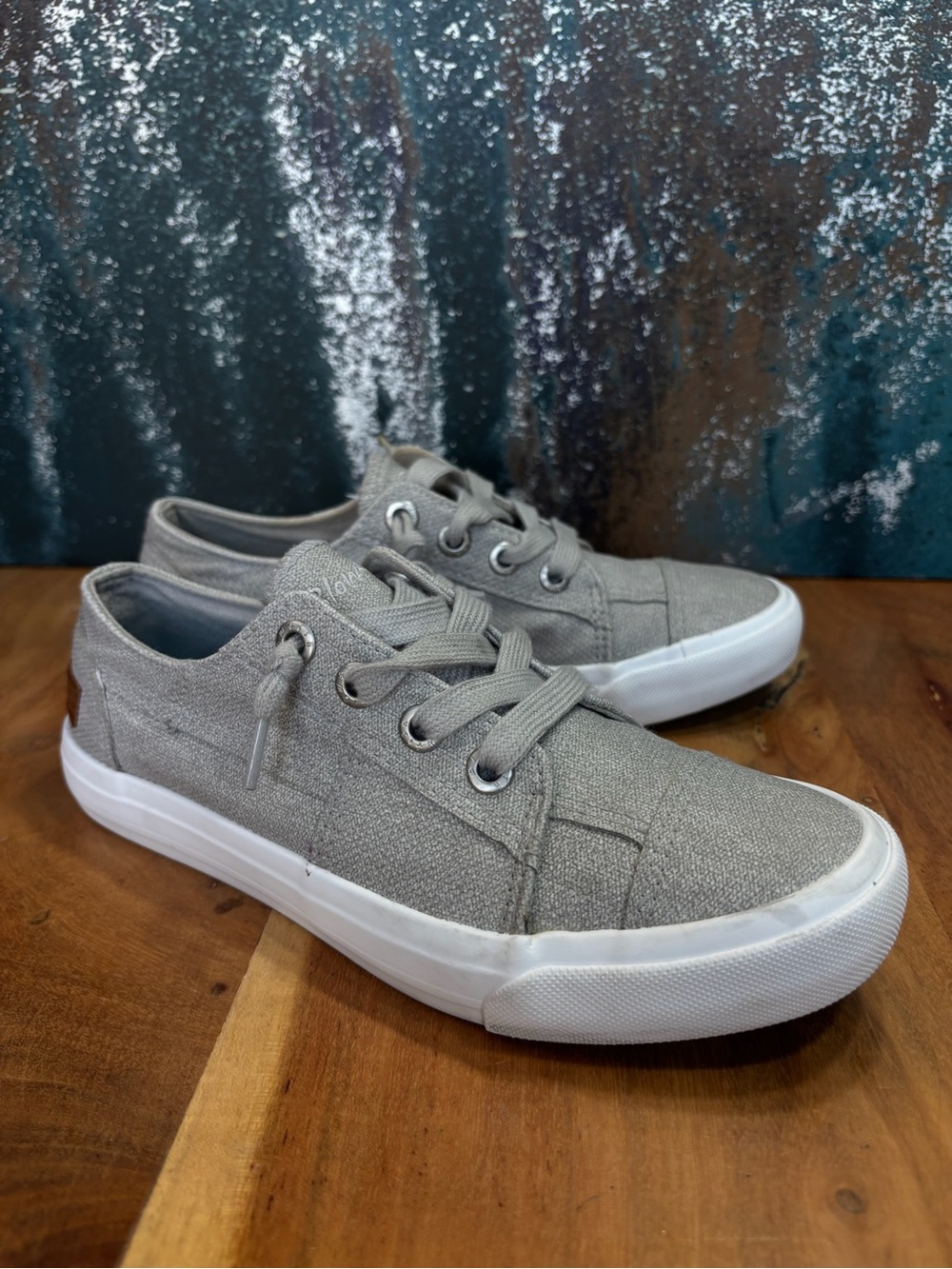Blowfish Malibu Martina 2010s Gray Canvas Sneakers (GUC)